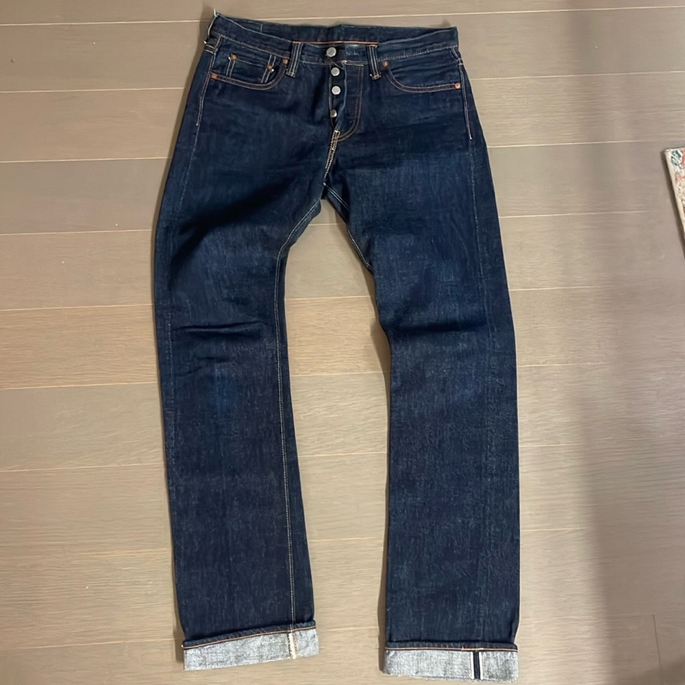 Excellent condition rare fullcount selvedge jeans from actual store in Tokyo